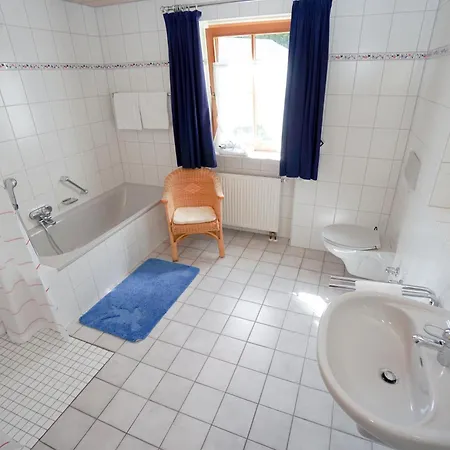 Hubertus Lodge Ibach Room photo