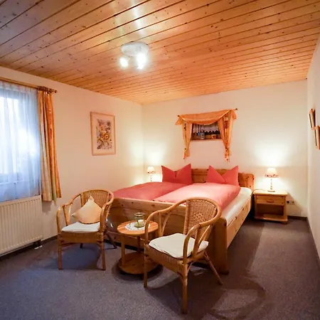 Hubertus Lodge Ibach Room photo